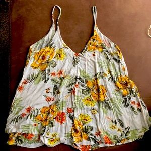 Floral tank
